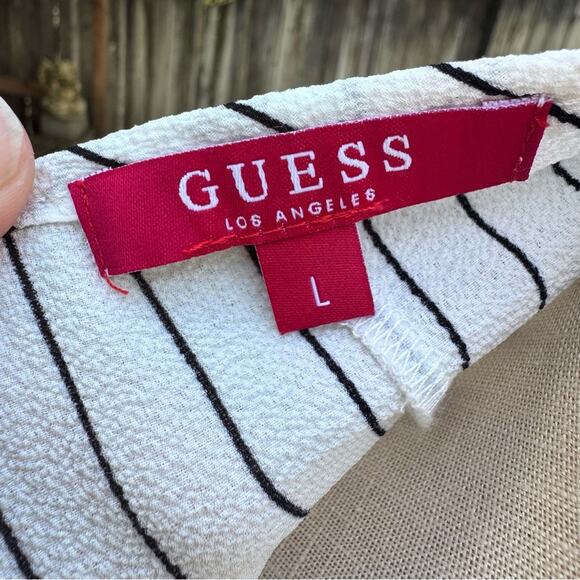 Guess White & Black Stripped Sleeveless Flutter Faux Wrap Blouse Top Women's L - Picture 8 of 10